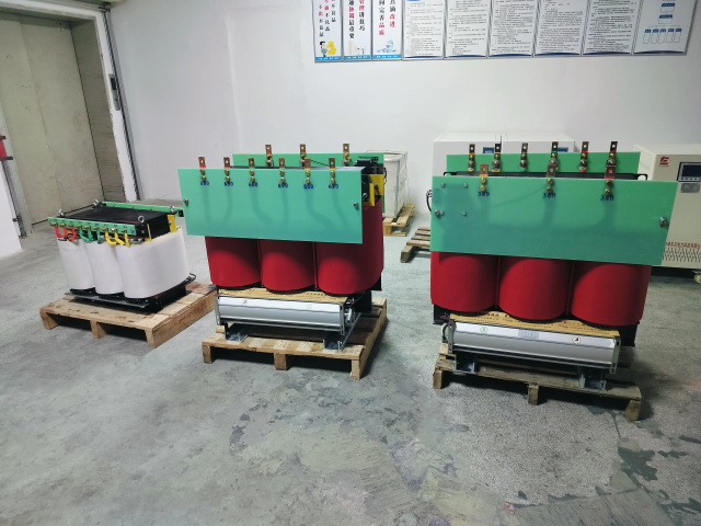 湖南KS11-1000KVA矿用变压器